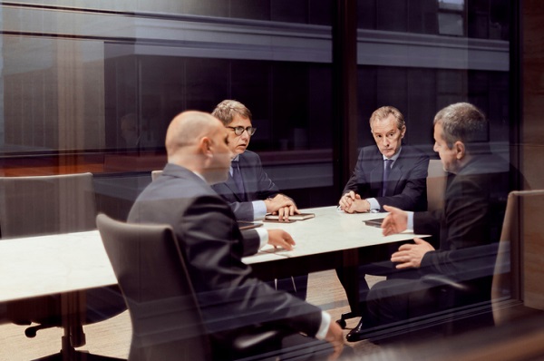 Boards_of_Directors_and_Examples_of-Conflict_of_Interest-Conflict-of-Interest-Forms-Diligents-Governance-Cloud